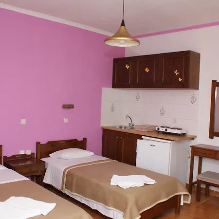 Stam & John Apartahotel