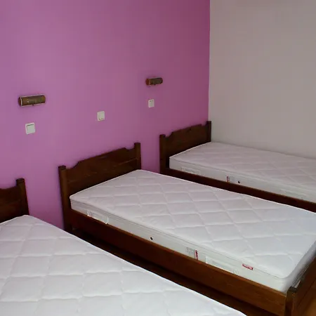 Stam & John Apartahotel 2*