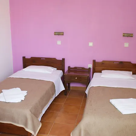 Apartahotel Stam & John 2*