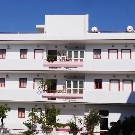 Stam&john Aparthotel